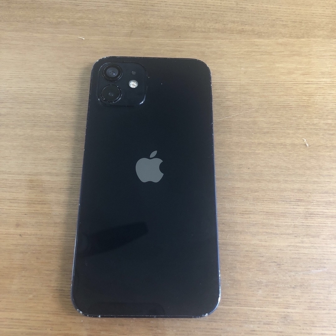 iPhone12 ブラック 64 GB SIMフリー スマホ/家電/カメラのスマートフォン/携帯電話(スマートフォン本体)の商品写真