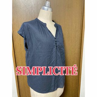 シンプリシテプリュス(SIMPLICITE PLUS)のSIMPLICITÉ シンプリシテェ ブラウス 紺(シャツ/ブラウス(半袖/袖なし))