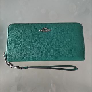 コーチ(COACH)のCOACH  コーチ　グリーン　ラウンドファスナー　ストラップ(財布)