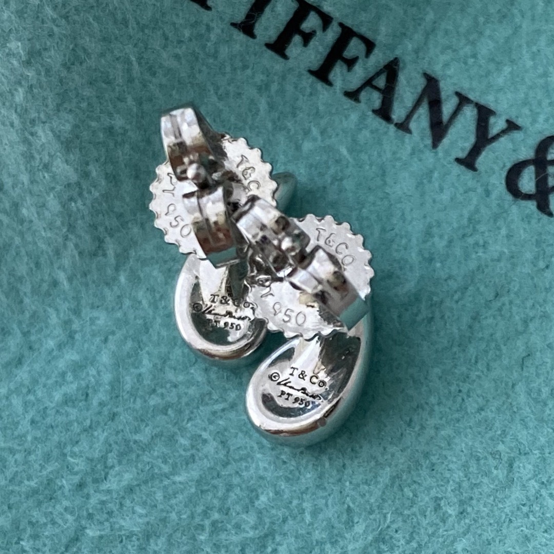 Tiffany & Co.(ティファニー)のティファニー PT950 ティアドロップ  ピアス プラチナ レディースのアクセサリー(ピアス)の商品写真