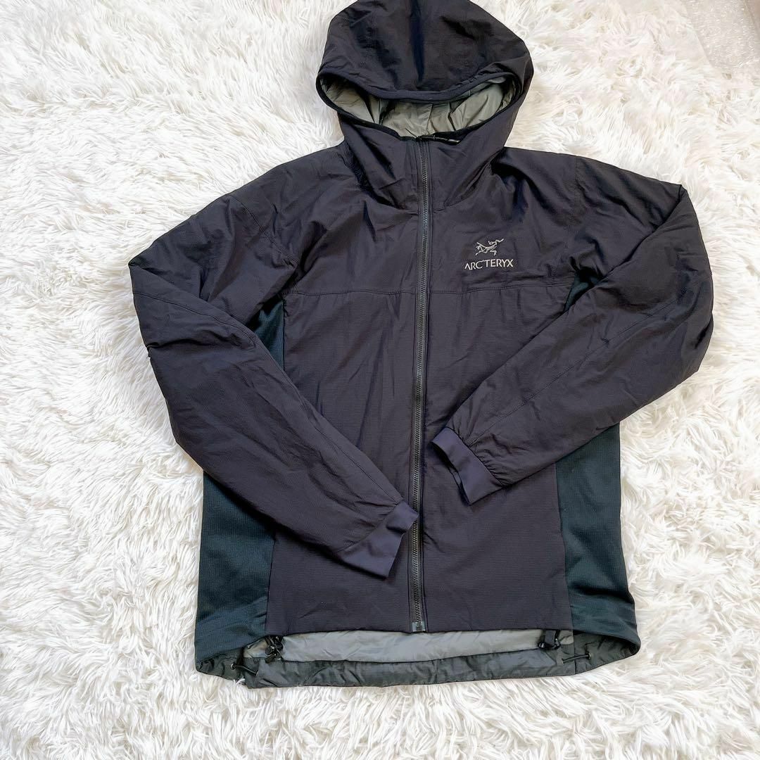 ARC'TERYX(アークテリクス)の【美品】廃盤モデル アークテリクス Atom LT hoody S メンズのジャケット/アウター(マウンテンパーカー)の商品写真