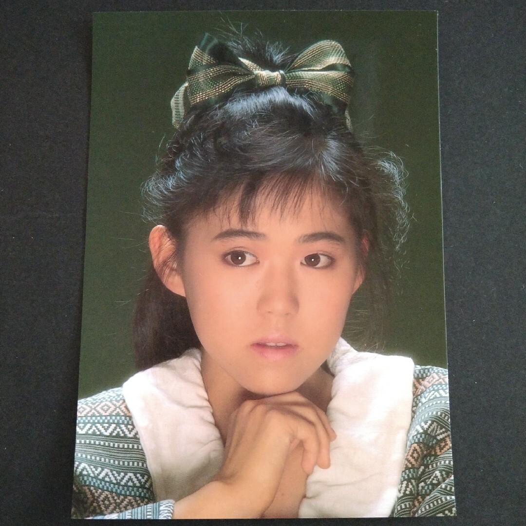 1987　ハローアーティスト☆立花理佐☆プロフィールカード☆写真 エンタメ/ホビーのタレントグッズ(アイドルグッズ)の商品写真