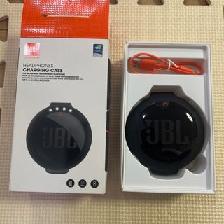 JBL イヤホンチャージングケース JBLHPCCBLK(その他)