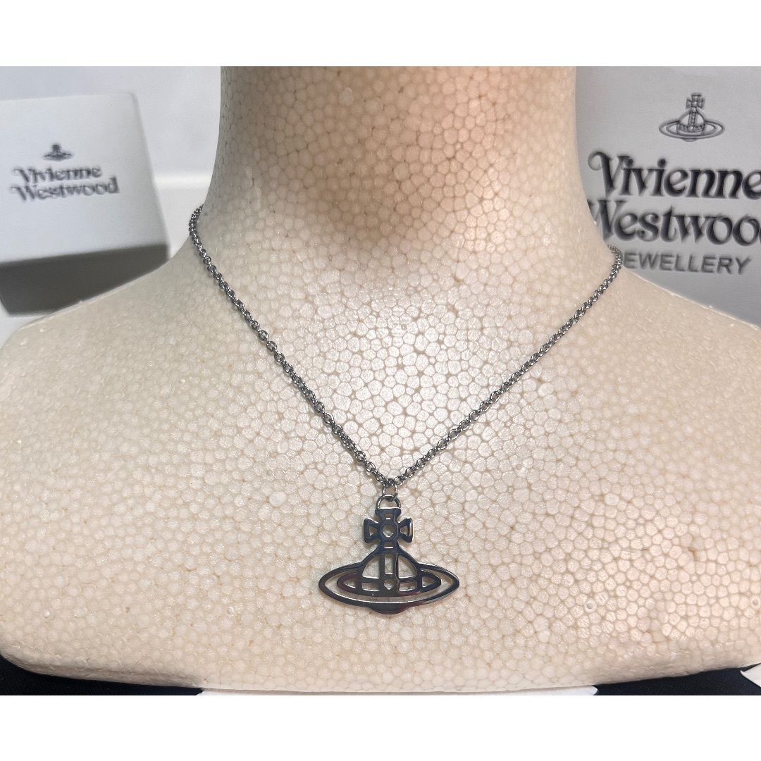 Vivienne Westwood(ヴィヴィアンウエストウッド)のヴィヴィアンウエストウッド  オーブ ネックレス メンズのアクセサリー(ネックレス)の商品写真