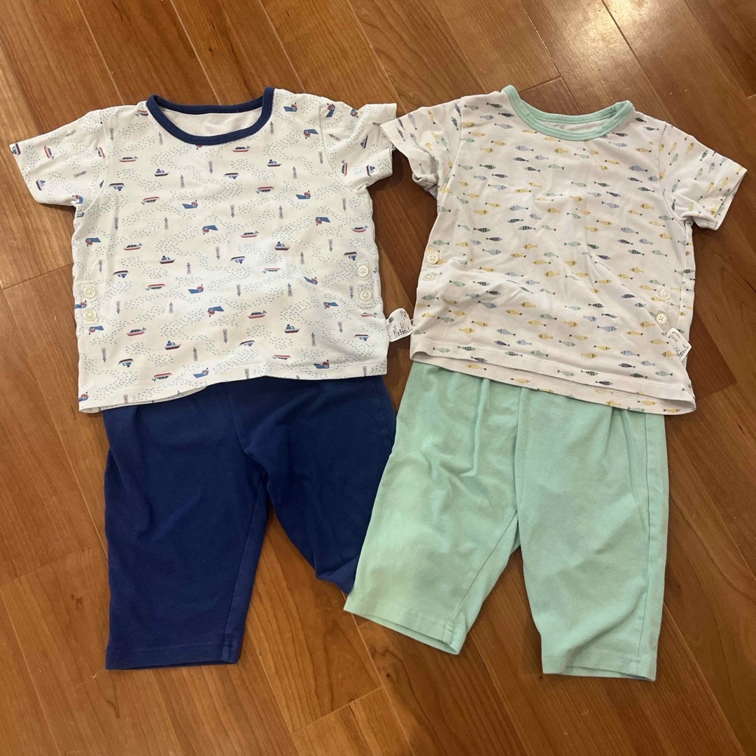 UNIQLO(ユニクロ)のUNIQLOパジャマ　100 2枚セット キッズ/ベビー/マタニティのキッズ服男の子用(90cm~)(パジャマ)の商品写真