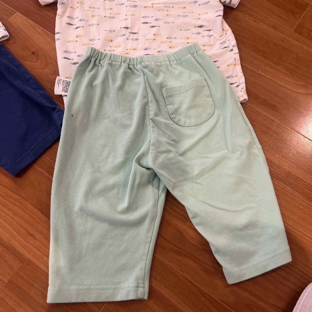 UNIQLO(ユニクロ)のUNIQLOパジャマ　100 2枚セット キッズ/ベビー/マタニティのキッズ服男の子用(90cm~)(パジャマ)の商品写真