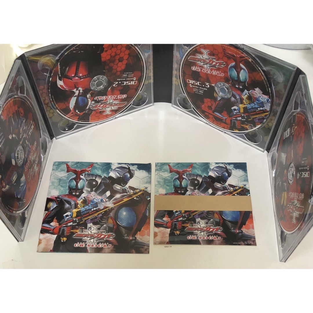 仮面ライダーカブト　COMPLETE　BEST　ONE　AND　ONLYシール付 エンタメ/ホビーのCD(キッズ/ファミリー)の商品写真