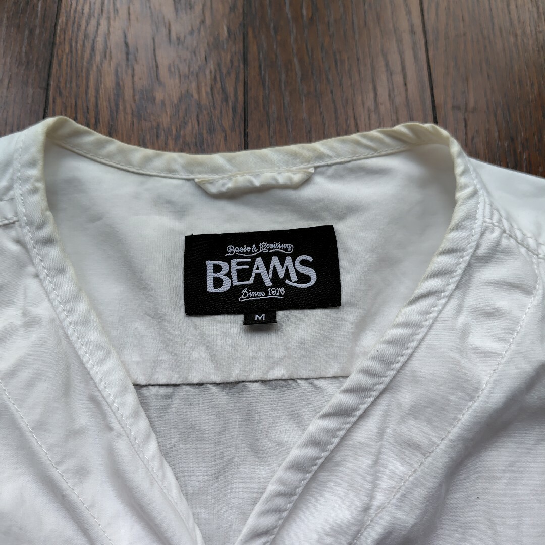 ノーカラー　白シャツ メンズのトップス(Tシャツ/カットソー(半袖/袖なし))の商品写真