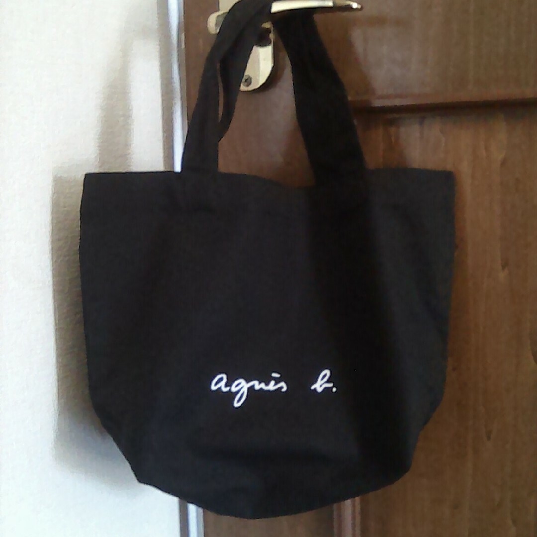 agnes b.(アニエスベー)のagnes b　トートバッグ　ミニトート　ロゴバッグ　黒　ランチバッグ レディースのバッグ(トートバッグ)の商品写真