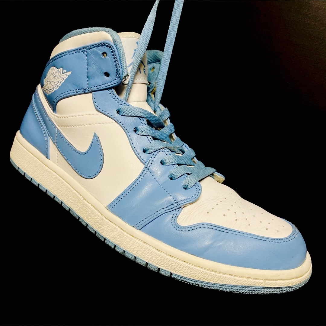 NIKE(ナイキ)のNIKE AIR JORDAN 1  COLLEGE PACK UNC メンズの靴/シューズ(スニーカー)の商品写真