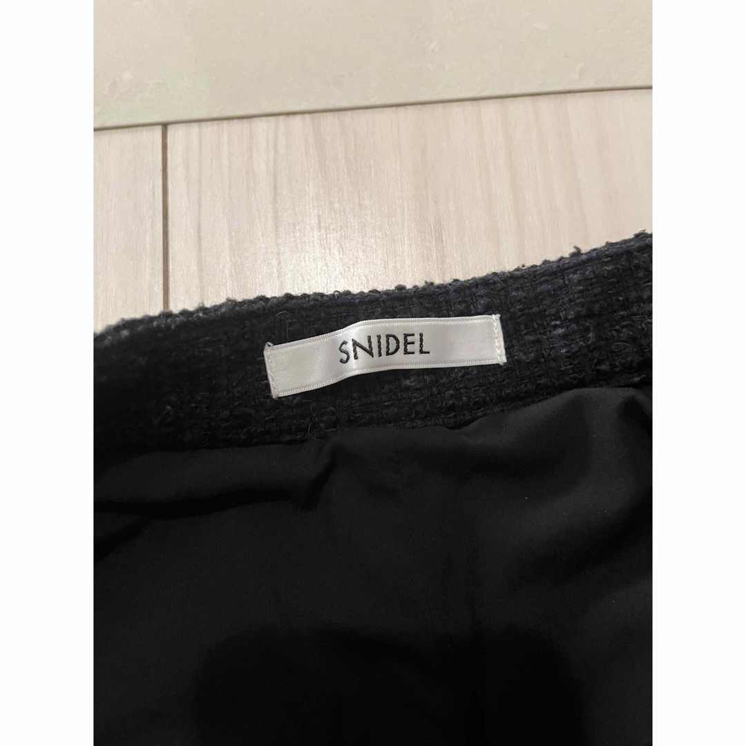 SNIDEL(スナイデル)のsnidel  ロービングシンプルショートパンツ　ブラック　1  2023 レディースのパンツ(ショートパンツ)の商品写真