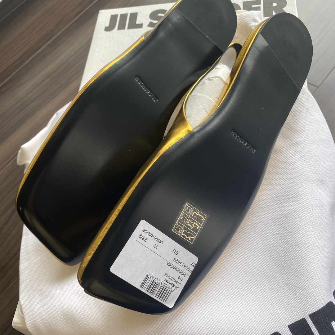 Jil Sander(ジルサンダー)の Jil Sander ジルサンダー  バレリーナ サンダル レザー ゴールド レディースの靴/シューズ(サンダル)の商品写真