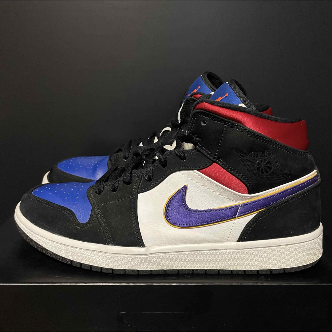 NIKE(ナイキ)のNIKE AIR JORDAN 1 MID SE 1991 NBA FINALS メンズの靴/シューズ(スニーカー)の商品写真