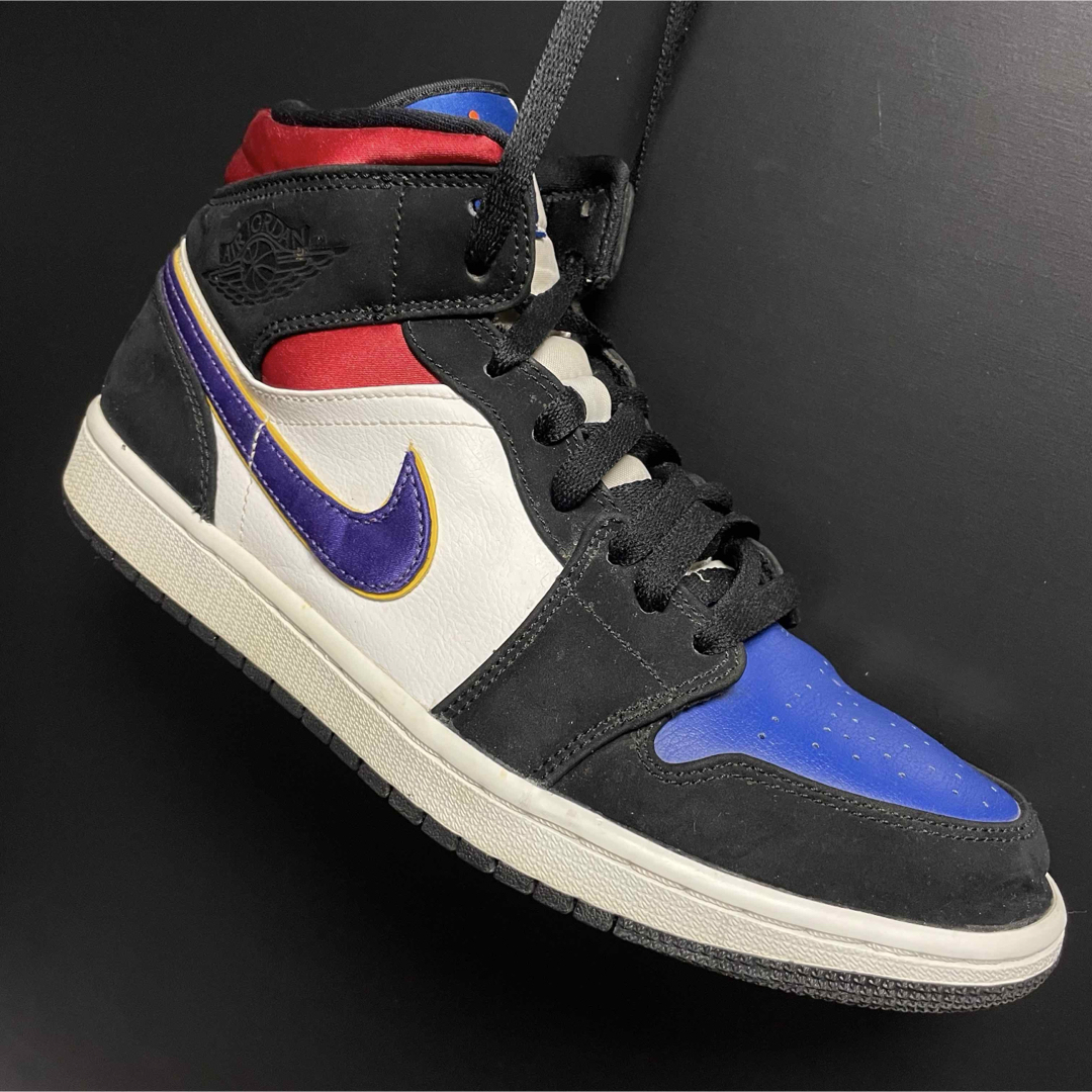 NIKE(ナイキ)のNIKE AIR JORDAN 1 MID SE 1991 NBA FINALS メンズの靴/シューズ(スニーカー)の商品写真