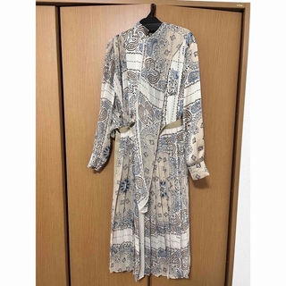 サカイ(sacai)のsacai 23aw Bandana Print  Dress(ロングワンピース/マキシワンピース)