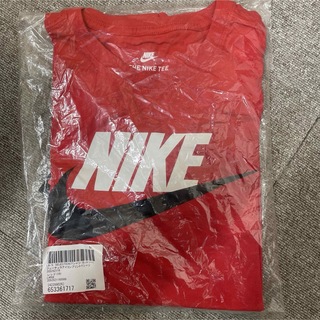 ナイキ(NIKE)の新品　NIKE フューチュラアイコンプリントTシャツ　Tee 赤　RED レッド(Tシャツ/カットソー(半袖/袖なし))