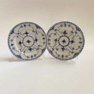 ROYAL COPENHAGEN - ロイヤルコペンハーゲン ブルーフルーテッド ハーフレース #574プレート2枚①