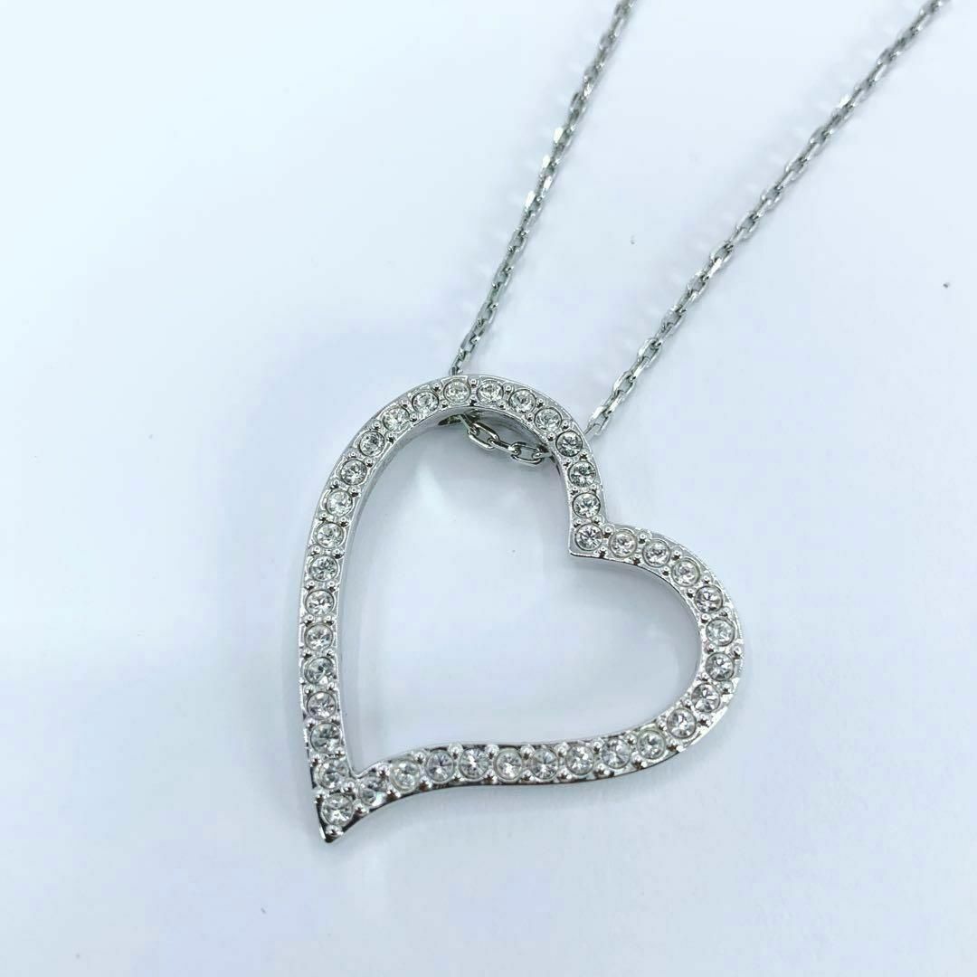 SWAROVSKI(スワロフスキー)の【箱付き未使用】SWAROVSKI　スワロフスキー　ハート　大きめ　ブランド レディースのアクセサリー(ネックレス)の商品写真