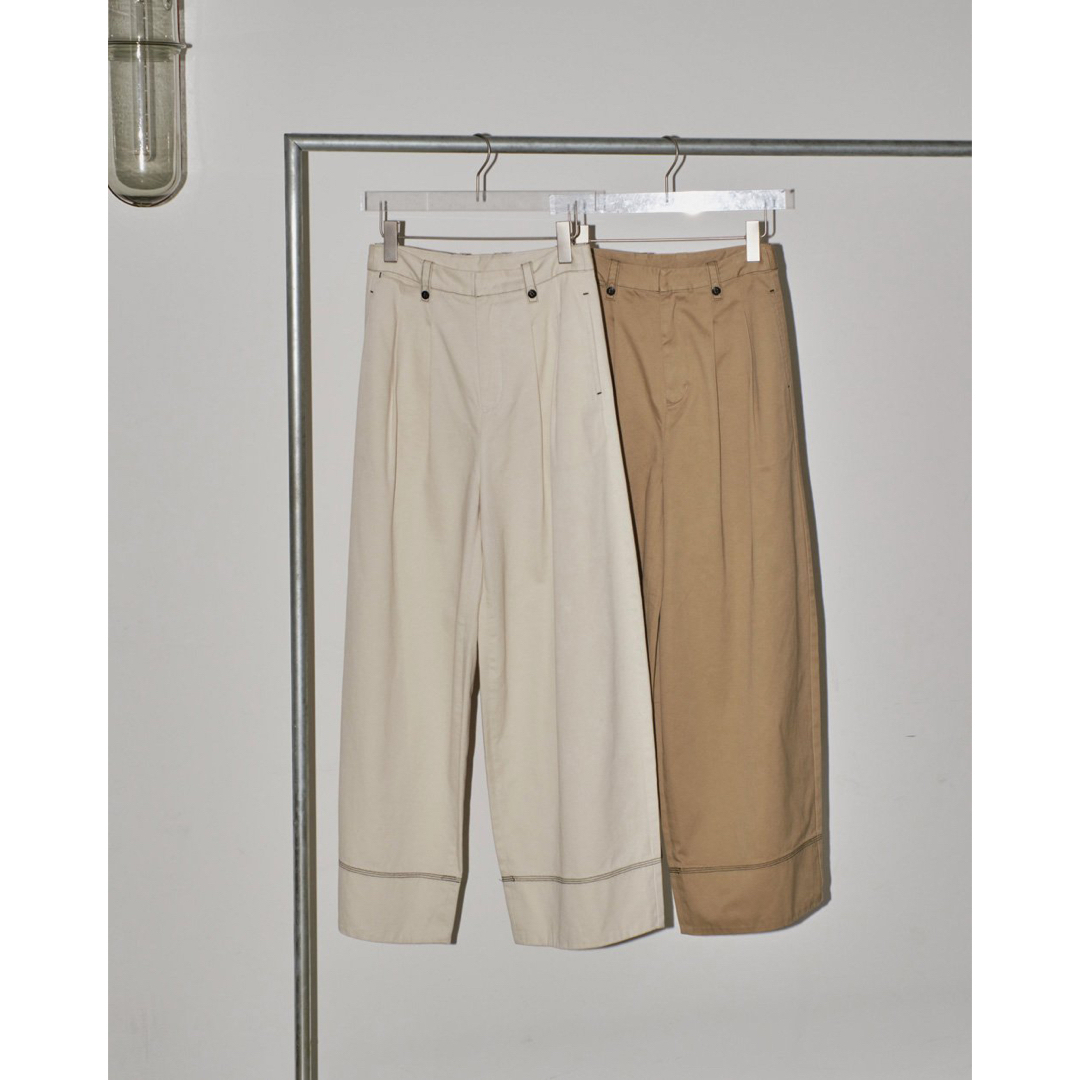 TODAYFUL(トゥデイフル)の【セール】TODAYFUL Heavy Chino Trousers レディースのパンツ(カジュアルパンツ)の商品写真