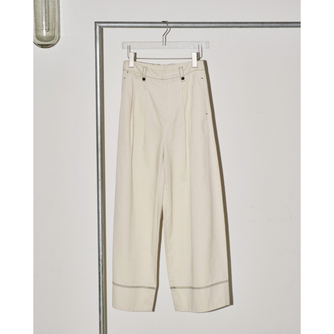 TODAYFUL(トゥデイフル)の【セール】TODAYFUL Heavy Chino Trousers レディースのパンツ(カジュアルパンツ)の商品写真