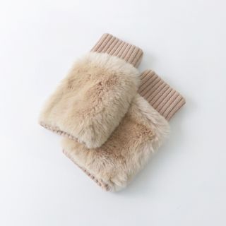 アナイ(ANAYI)の極美品 アナイ ANAYI レッキスニットグローブ F/ベージュ 手袋 ウール 【2400013836302】(手袋)