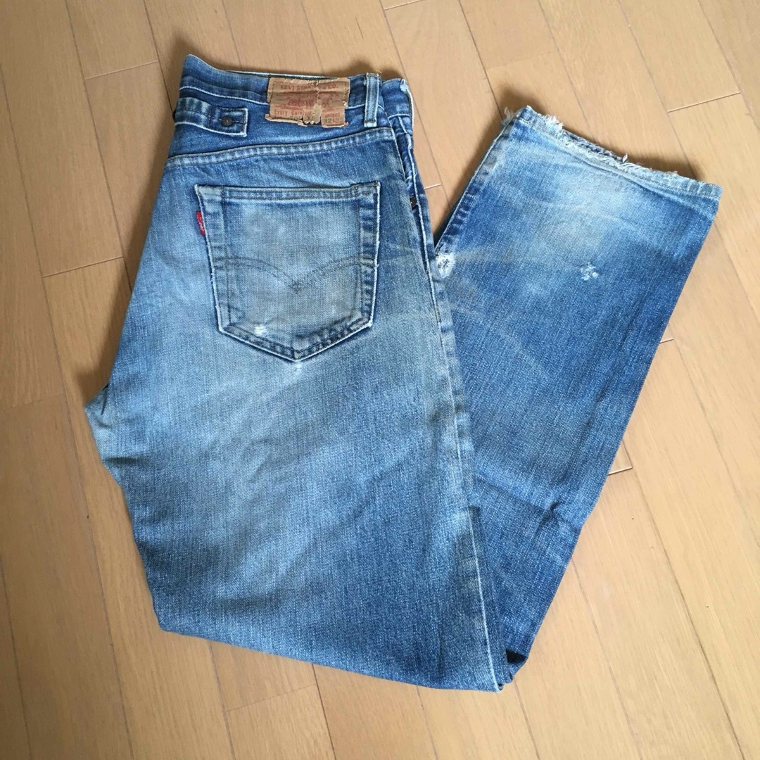 Levi's(リーバイス)のリーバイス 701-XX デニム ジーンズ 鬼ヒゲ ハチノス 赤耳 BIGE メンズのパンツ(デニム/ジーンズ)の商品写真