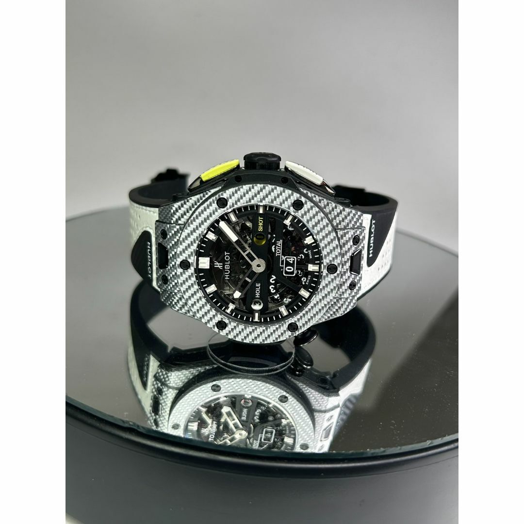 HUBLOT(ウブロ)のHUBLOT(ウブロ)ビッグ・バン ウニコ ゴルフ カーボン 2022年12月印 メンズの時計(腕時計(アナログ))の商品写真