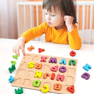 木製パズル アルファベット 型合わせ 英語教育  ボードゲーム モンテッソリー(知育玩具)