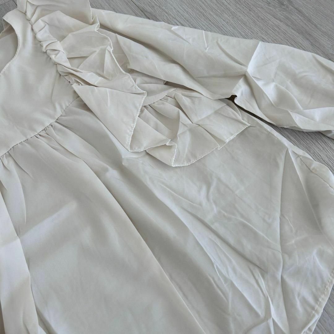 パフスリーブ ブラウス ホワイト 白 L レディース トップス 春 韓国 レディースのトップス(シャツ/ブラウス(長袖/七分))の商品写真