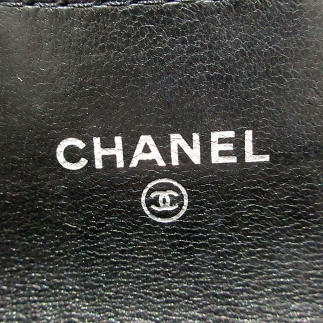 CHANEL(シャネル)のCHANEL(シャネル) 名刺入れ マトラッセ 黒 シルバー金具 ラムスキン レディースのファッション小物(名刺入れ/定期入れ)の商品写真