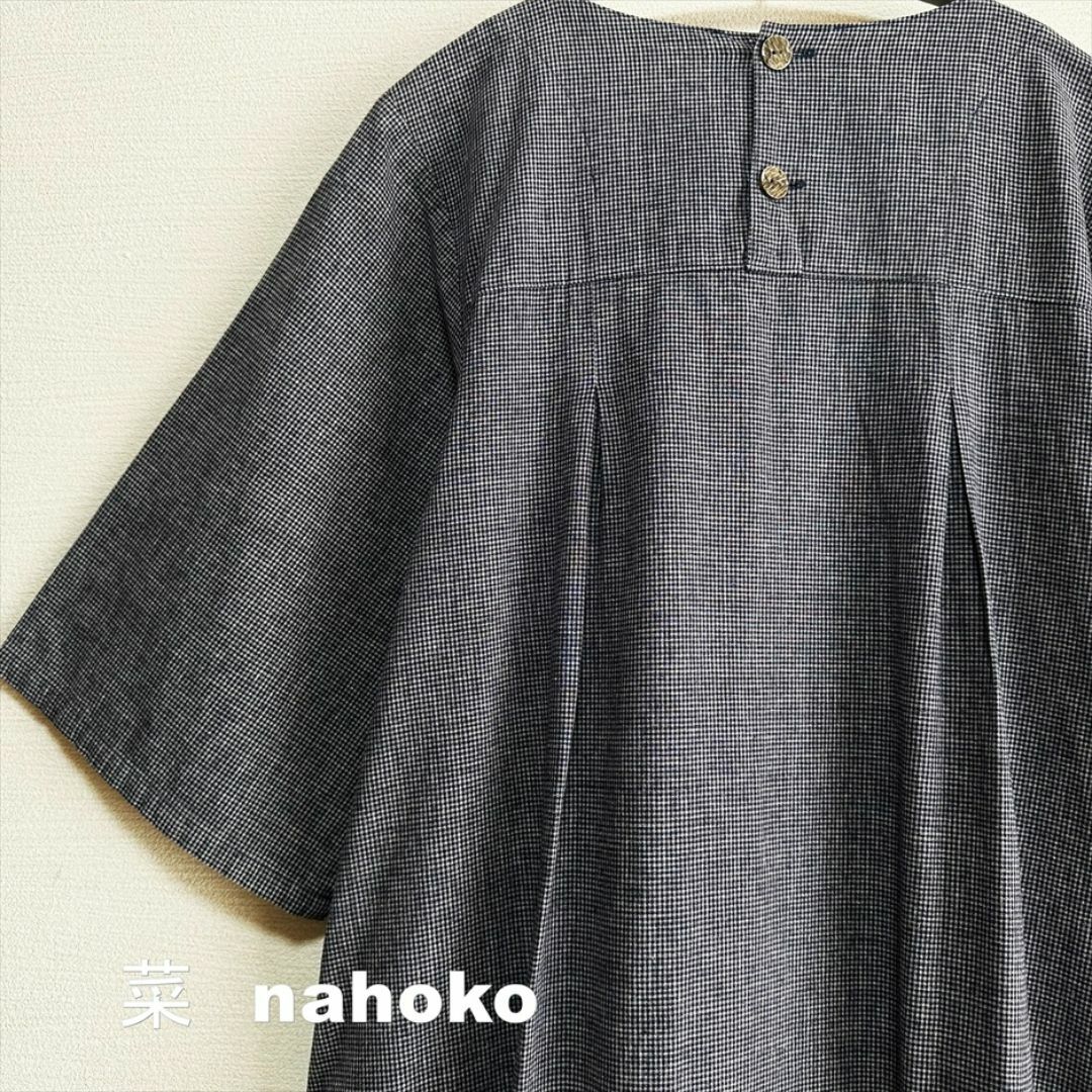 【菜 NAHOKO】ナホコ リネン混 プリーツ ワンピース レディースのワンピース(ひざ丈ワンピース)の商品写真