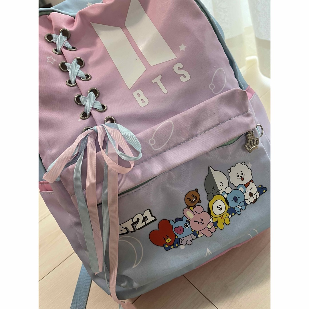 リュック BTS bt21 レディースのバッグ(リュック/バックパック)の商品写真