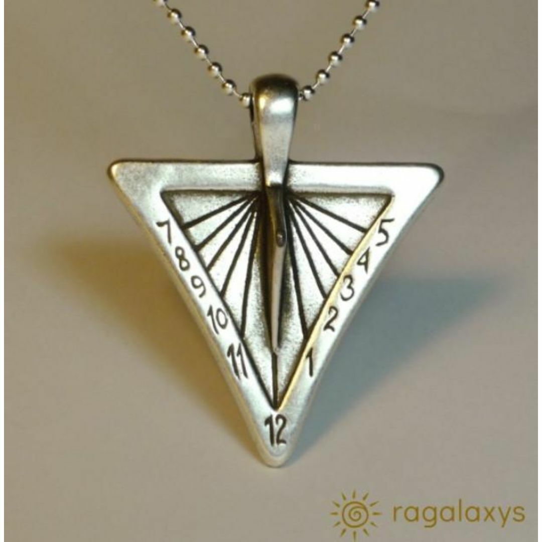 RAgalaxys: Zeus Sundial Pendant 宇宙を体現ゼウス レディースのアクセサリー(ネックレス)の商品写真