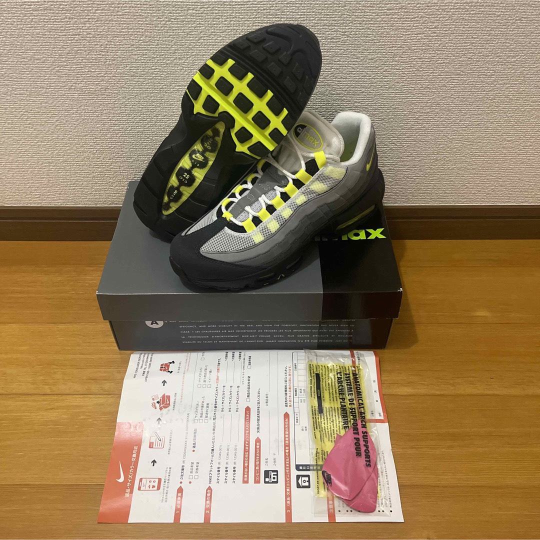 NIKE(ナイキ)のNike Air Max 95 OG "Neon Yellow" (2020) メンズの靴/シューズ(スニーカー)の商品写真