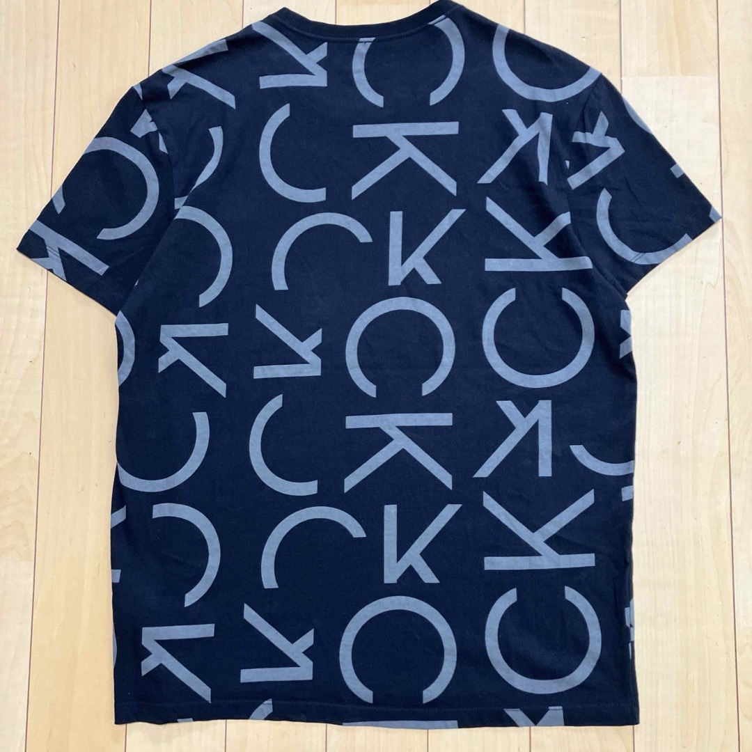 Calvin Klein(カルバンクライン)のCalvin Klein カルバンクライン　Tシャツ 総柄　ブラック　Lサイズ メンズのトップス(Tシャツ/カットソー(半袖/袖なし))の商品写真