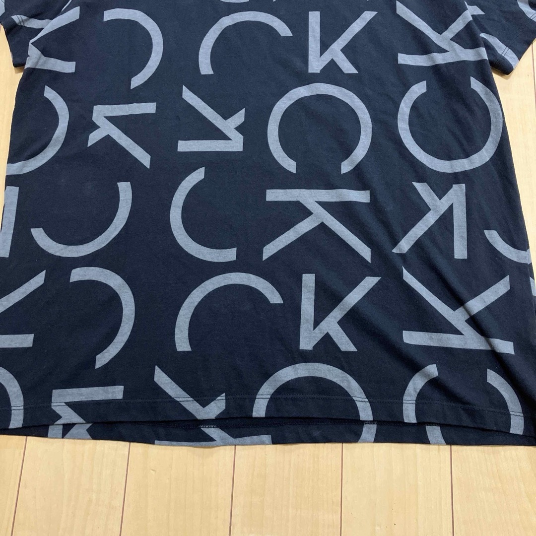 Calvin Klein(カルバンクライン)のCalvin Klein カルバンクライン　Tシャツ 総柄　ブラック　Lサイズ メンズのトップス(Tシャツ/カットソー(半袖/袖なし))の商品写真