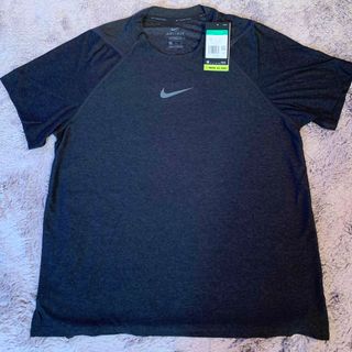 ナイキ(NIKE)のNIKEティシャツ(Tシャツ/カットソー(半袖/袖なし))