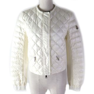 モンクレール(MONCLER)の未使用品△MONCLER モンクレール 22SS BARNEVILLE バルヌヴィル ロゴパッチ付き ノーカラー ライトダウンジャケット ホワイト 0 箱・ハンガー付き 正規品 レディース(ダウンジャケット)