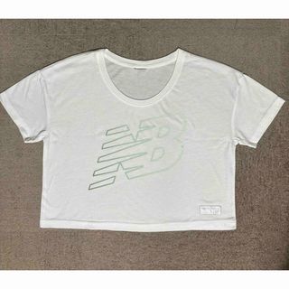 ニューバランス(New Balance)のnew balanceショート丈Tシャツ(Tシャツ(半袖/袖なし))