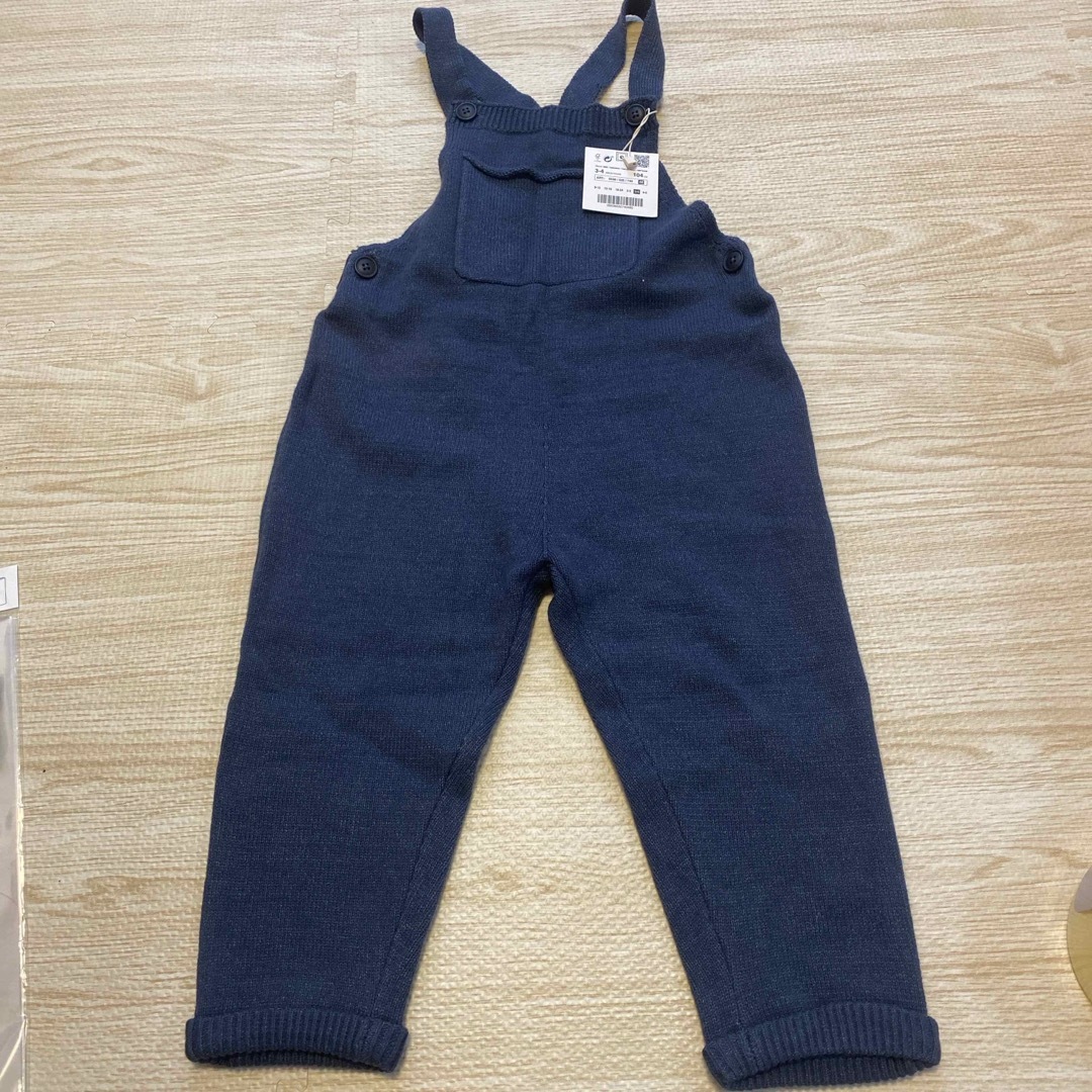 ZARA KIDS(ザラキッズ)の［104センチ］子供服ZARA サロペット キッズ/ベビー/マタニティのキッズ服男の子用(90cm~)(パンツ/スパッツ)の商品写真