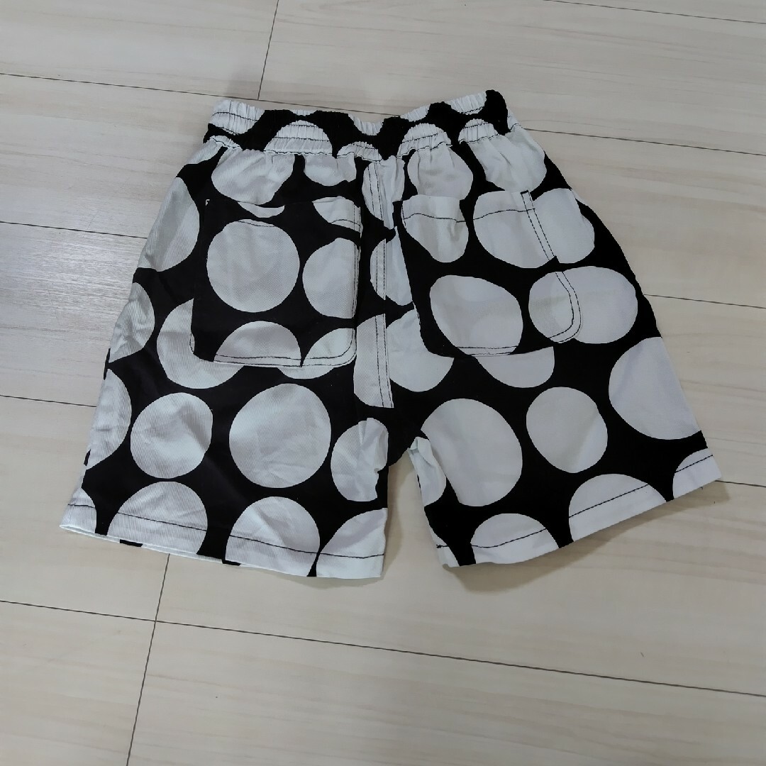 LOWRYS FARM(ローリーズファーム)のLOWRYS FARM ドットショートパンツ 140 キッズ/ベビー/マタニティのキッズ服女の子用(90cm~)(パンツ/スパッツ)の商品写真