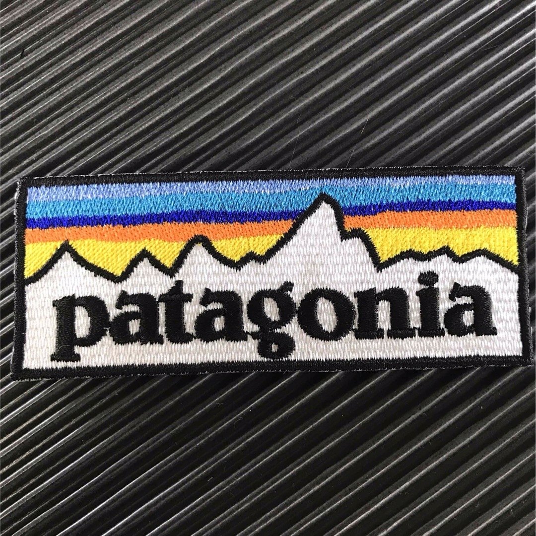 patagonia(パタゴニア)のパタゴニア PATAGONIA "SUNSET" ロゴ アイロンワッペン -45 ハンドメイドの素材/材料(各種パーツ)の商品写真