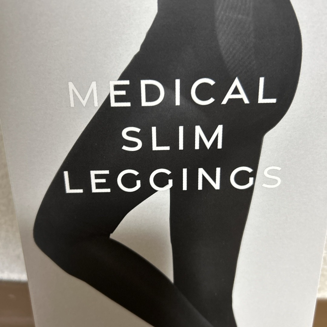 medicalslim♡レギンス♡新品未使用♡完売品♡着圧レギンス レディースのレッグウェア(レギンス/スパッツ)の商品写真