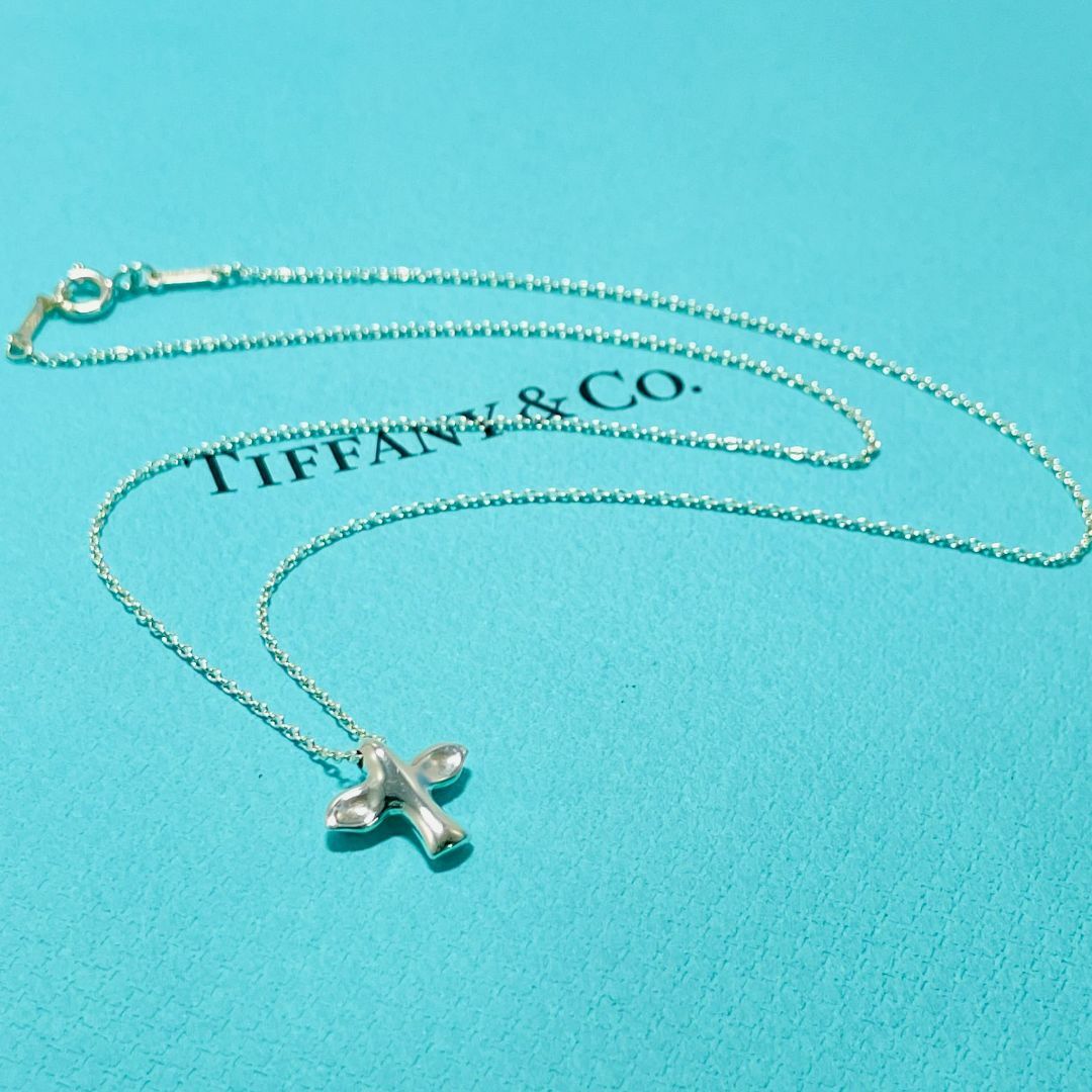 Tiffany & Co.(ティファニー)のティファニー クロスバード ネックレス シルバー★898 レディースのアクセサリー(ネックレス)の商品写真