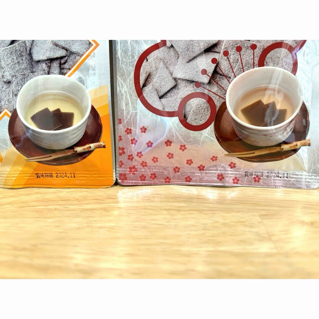 角切こんぶ茶 ＆梅入こんぶ茶 各2点 北海道産昆布使用　静香園 食品/飲料/酒の飲料(茶)の商品写真