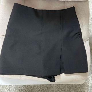 ザラ(ZARA)のZARA ザラ　ショートパンツ(ショートパンツ)