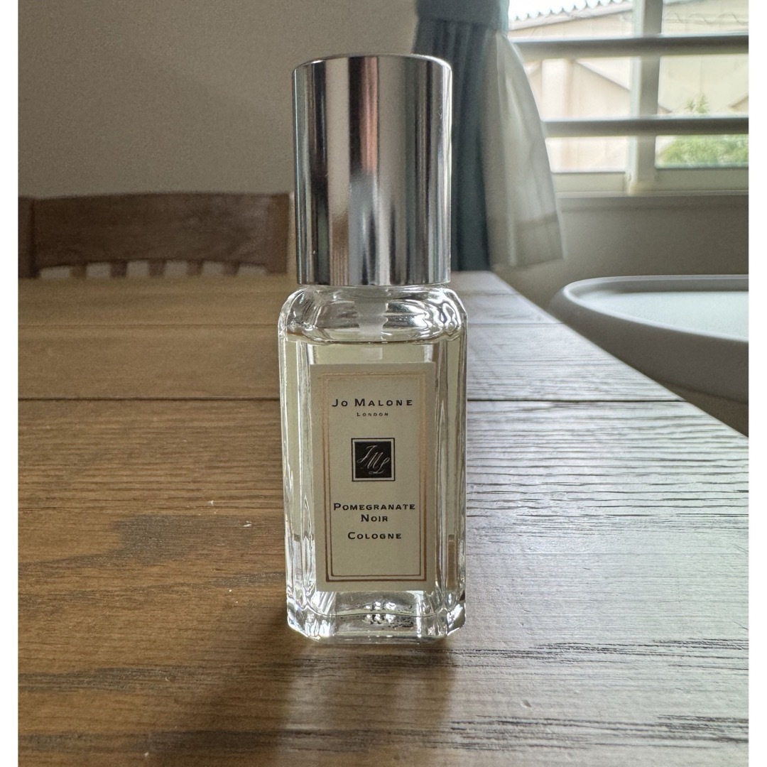 Jo Malone(ジョーマローン)のジョーマローン　ポメグラネートノアール　コロン　9ml コスメ/美容の香水(香水(女性用))の商品写真