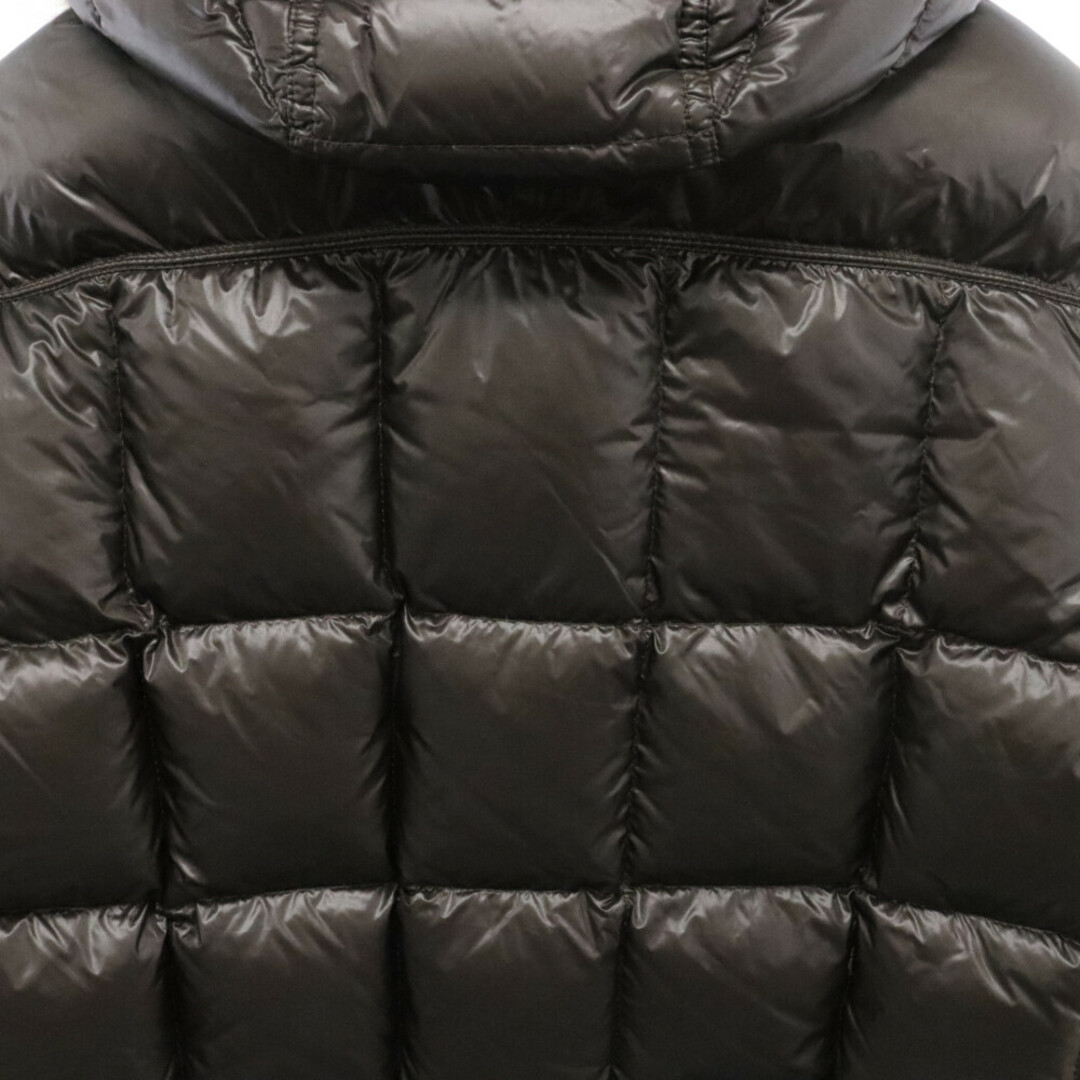 MONCLER(モンクレール)のMONCLER モンクレール HUBERT ヒューベル ファー付き キルティング ジップアップ ダウンジャケット ブラウン 320914193215 メンズのジャケット/アウター(ダウンジャケット)の商品写真