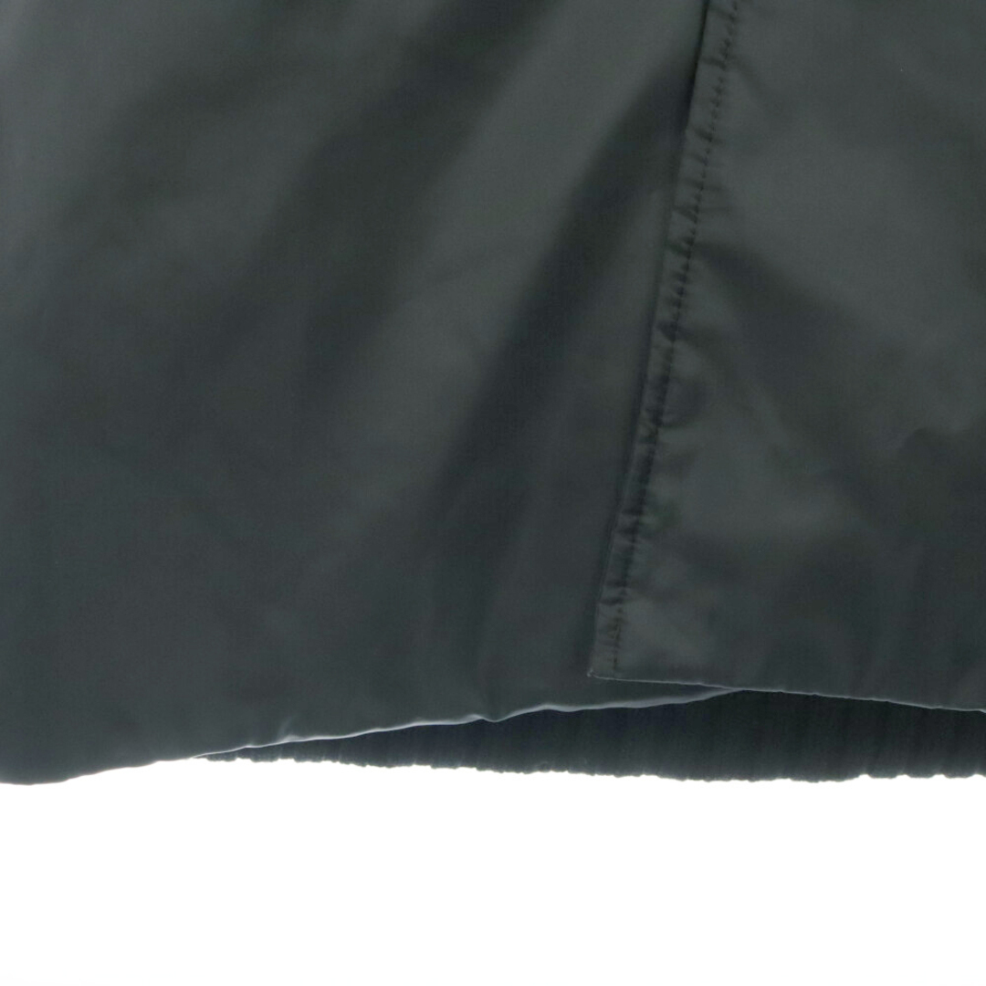 BURBERRY BLACK LABEL(バーバリーブラックレーベル)のBURBERRY BLACK LABEL バーバリー ブラックレーベル ニット切替 裏地チェックフード付き ナイロンコート ブラック BMP00-999 メンズのジャケット/アウター(フライトジャケット)の商品写真
