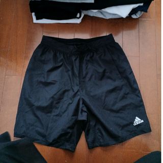 アディダス(adidas)のadidas　ショートパンツL(ショートパンツ)